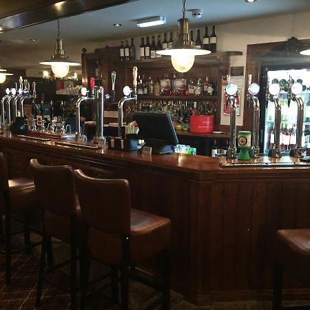 Robin Hood Inn Wall Houses 外观 照片